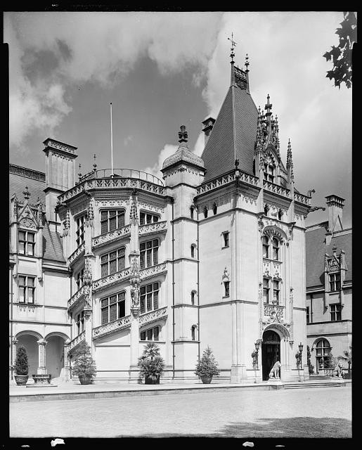 Photo:Biltmore Asheville North Carolina 1938 Vanderbilt Mansion Exterior
