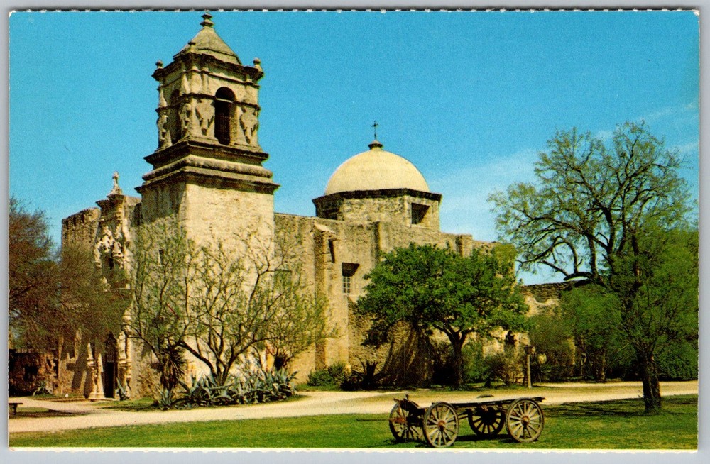 Vtg Postcard San Jose Mission Rose San Antonio, TX 1960s