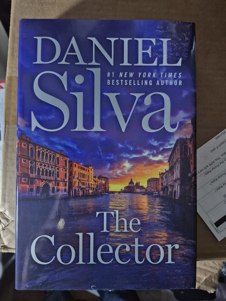 The Collector Daniel Silva Hardcover Harper Fiction Dust Jacket English Novel