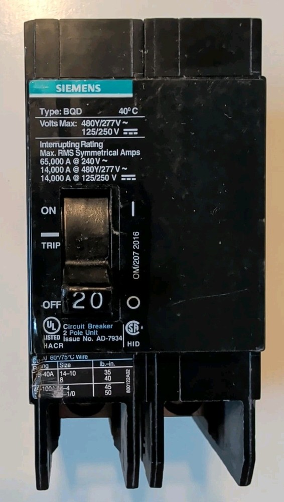 Siemens BQD220 2 Pole Phase Circuit Breaker 480v 20 amp bolt on New Take Out