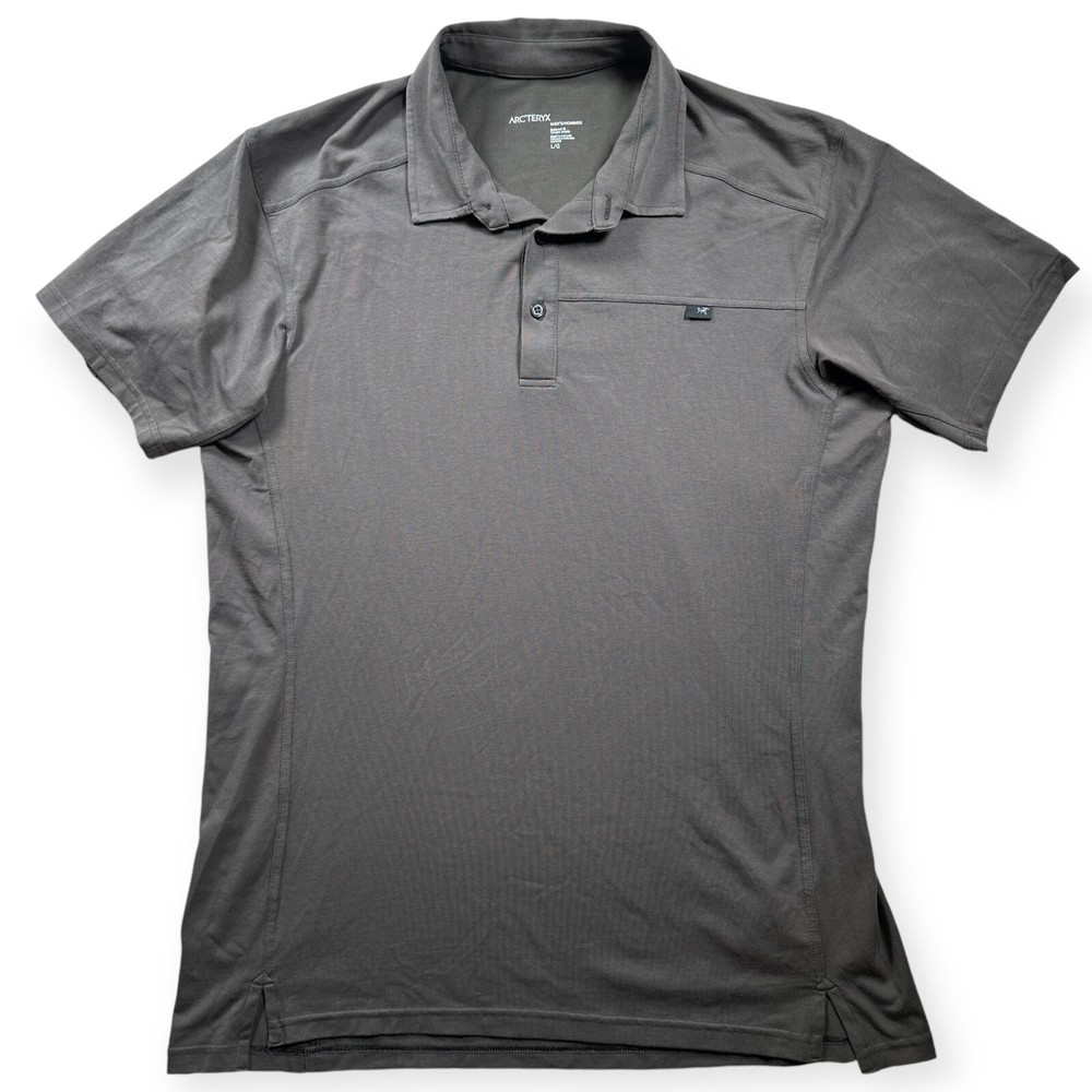 Arc’teryx Gray Polo Shirt Large Relaxed Fit Short Sleeve Captive Design