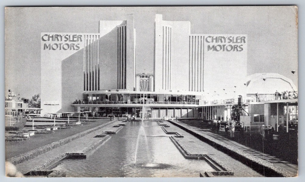 Chicago 1933 Century Of Progress~Chrysler Motors Bldg~B&W Photo~Vintage Postcard