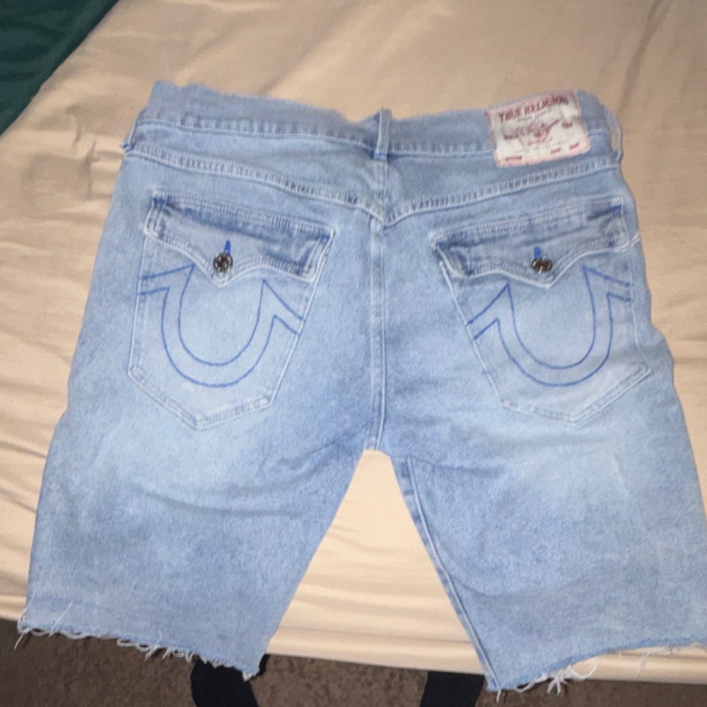 True Religion Light Blue Denim Cut Off Men's Shorts with Pockets and Logo Accent