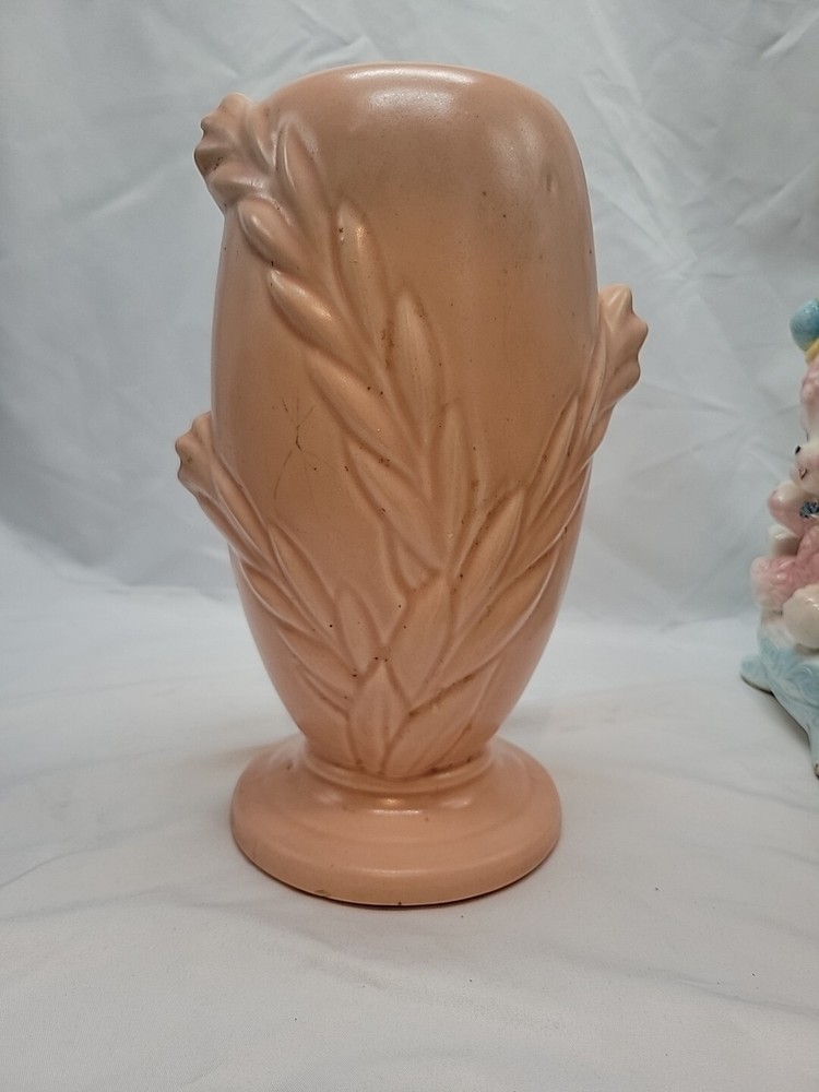 Vintage Royal Haeger Vase Wheat Rose Pink
