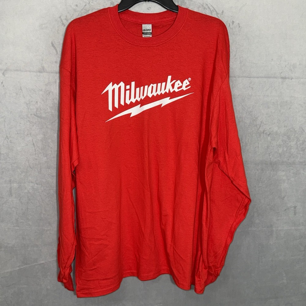 Milwaukee Tools Red T-Shirt Men's Size XL Gildan Heavy Cotton Long Sleeve New