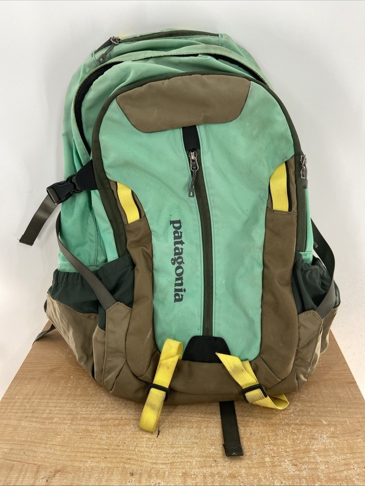 Patagonia Refugio 28L Backpack Green Brown Daypack Hiking Travel Laptop Bag