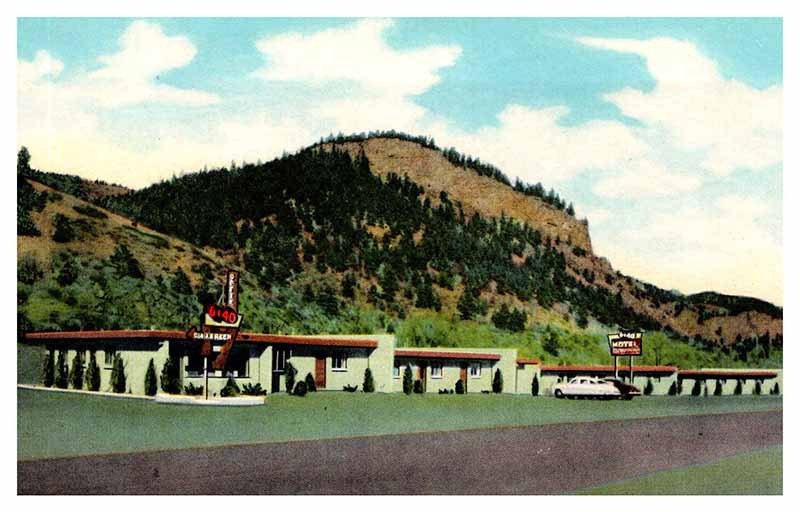 Postcard MOTEL SCENE Idaho Springs Colorado CO m/09 AR2333