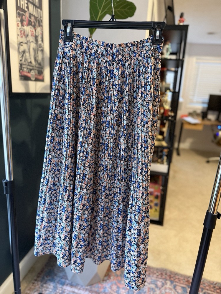 Women’s Pleated Floral Midi Skirt By Zeagoo— Size Medium