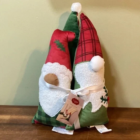 NEW ST. NICHOLAS SQUARE CHRISTMAS GNOME SHAPED 3 PACK PILLOW SET