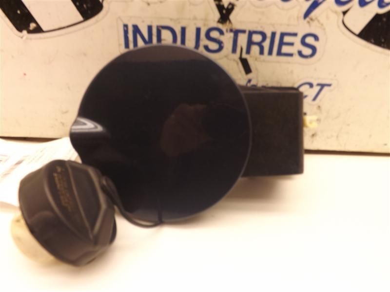 CARAVAN   2007 Fuel Filler Door 155925