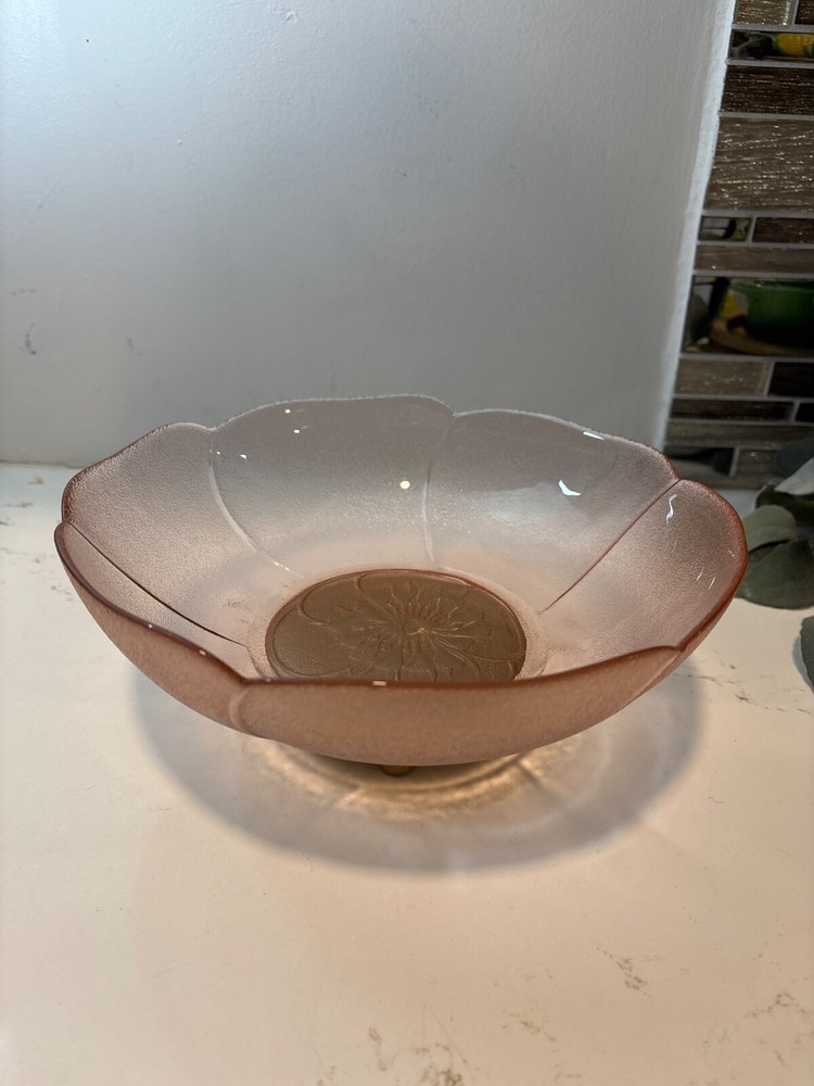 Vintage Arcoroc France Pink Depression Glass Rose Salad Bowl 9 Inch