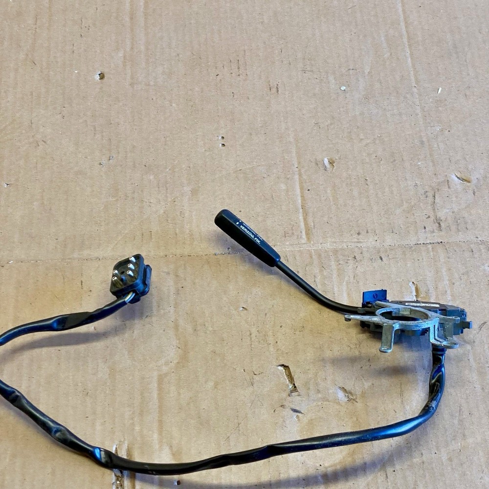 Mercedes-Benz W124 Cruise Control Switch 1245402544