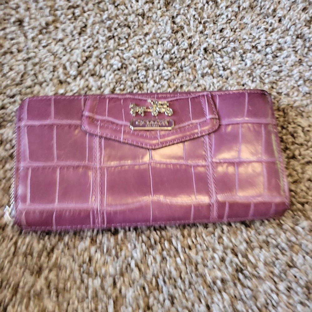 COACH Long Wallet Leather Crocodile Embossed Purple Zip-Around limited From JP