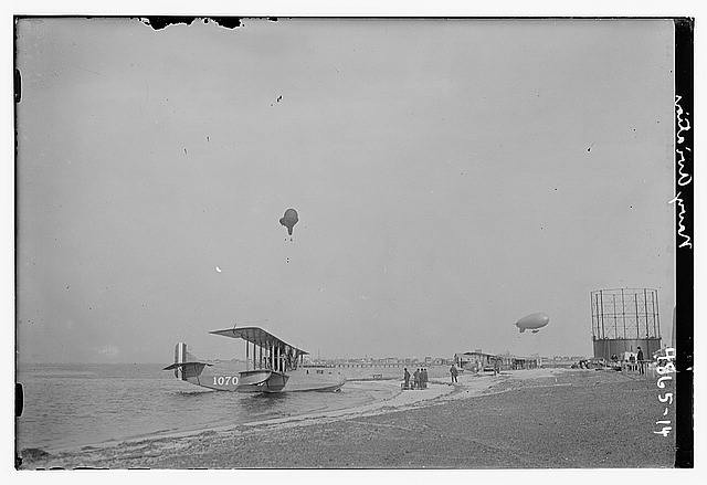 Photo:Navy Aviation Seaplane Beach Shore 1910s Airplanes Transportation