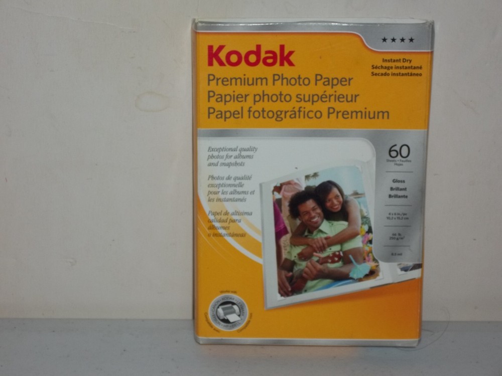 Vintage  Kodak Premium Photo Paper 60 Sheets Instant Dry For Albums Snapshots