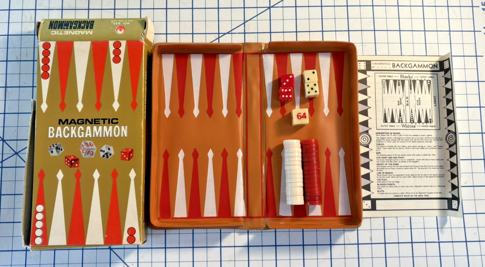 Vintage Mini Magnetic Travel Backgammon Set Folding #852 Complete w/ Box