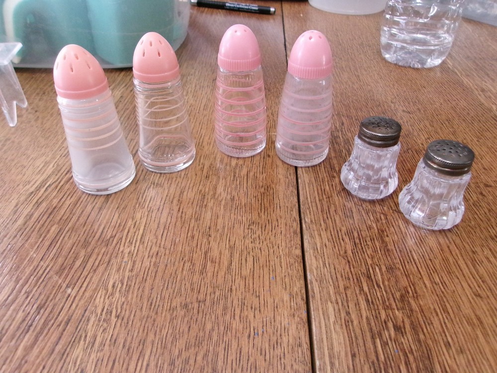 Vintage Lot Salt and Pepper Shakers Set  2 sets glass 1 set plastic