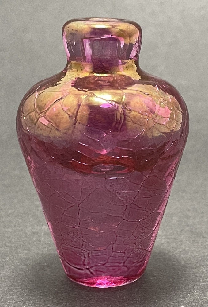 Caithness Cranberry Iridescent Crackle Vase Glass Miniature 3
