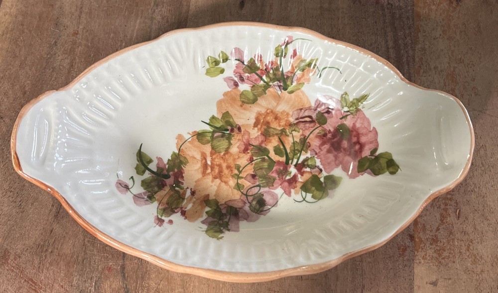 Vintage Ceramic Hand Painted Floral Decorative Scalloped Edge Collectible Plate