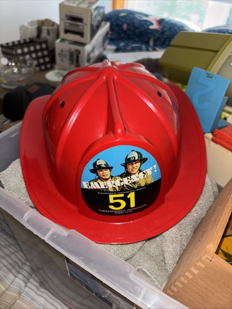 Vintage 1975 EMERGENCY! Squad 51 Fire Dept Red Plastic Helmet Placo Toys TV Show