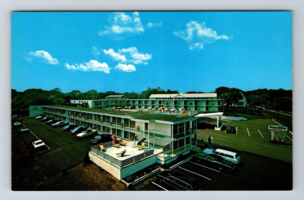 Hyannis MA-Massachusetts, Hyannis Holiday Motel, Vintage Postcard