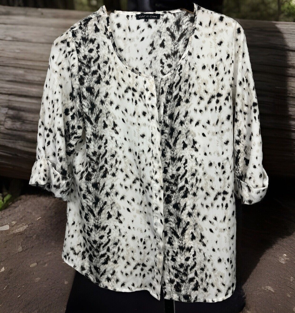 Violet & Claire Top Button Up Blouse Snow Leopard B/W Medium Trap Mob Wife