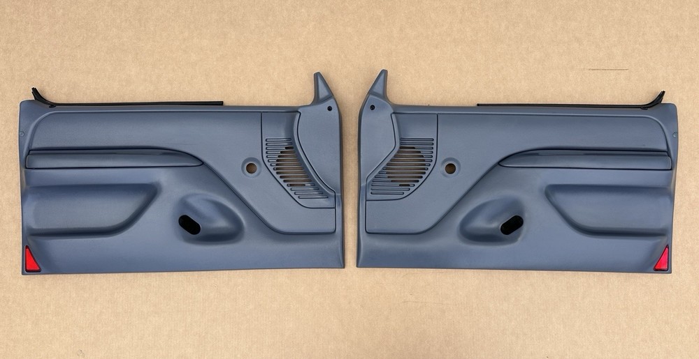 92-96 Ford Bronco F-150 97 F-250 F350 Manual Door Panels OEM Blue