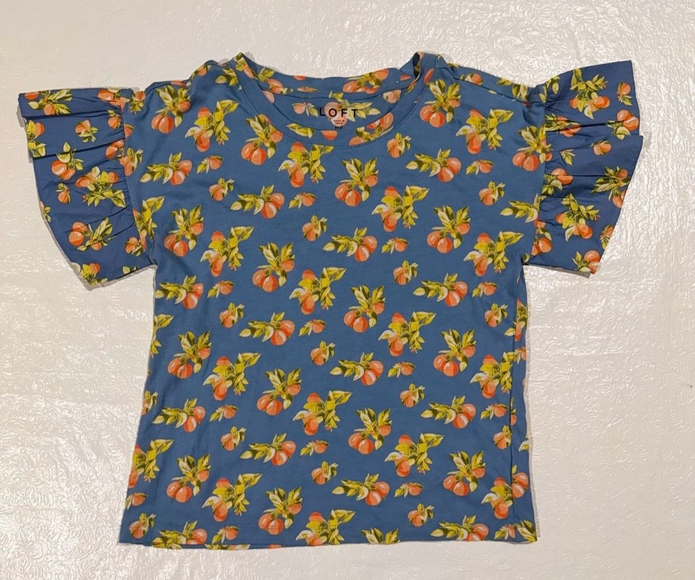 NWT Women LOFT Blue Peach Floral Ruffle Cotton Sleeve Tee Medium Petite Shirt