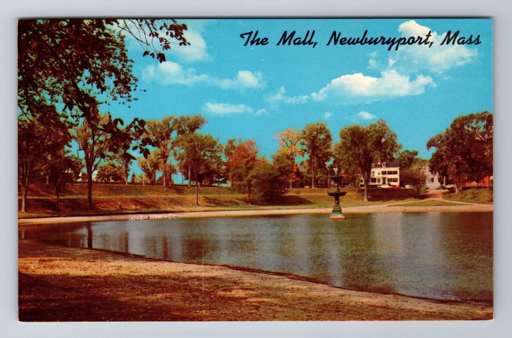 Newburyport MA- Massachusetts, The Mall, Antique, Vintage Souvenir Postcard