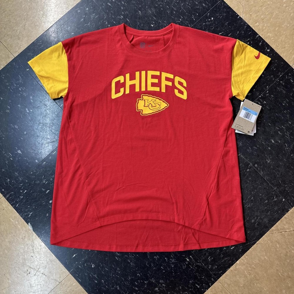 Nike Women's red multi T-shirts