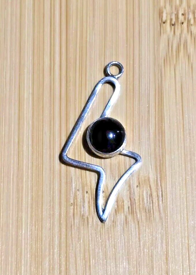 925 Sterling Silver Geometric Abstract Pendant with  Black Onyx Stone Modern Art-image