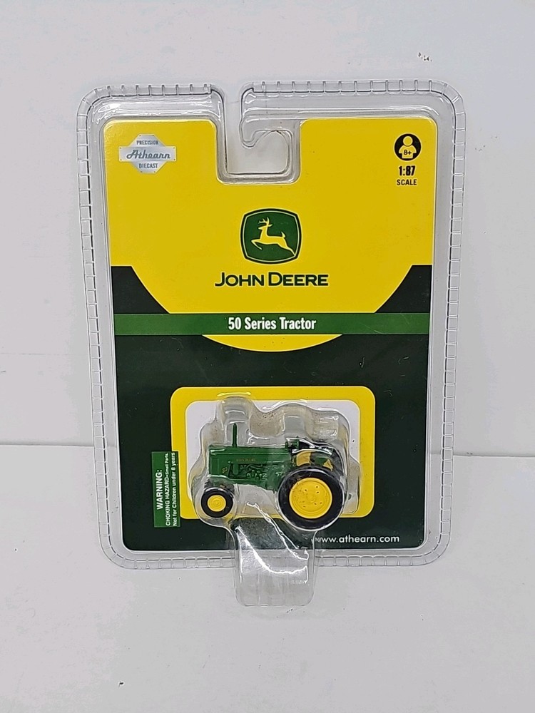 Athearn HO Scale John Deere 50 Series Tractor Model 7701 for Train Layouts