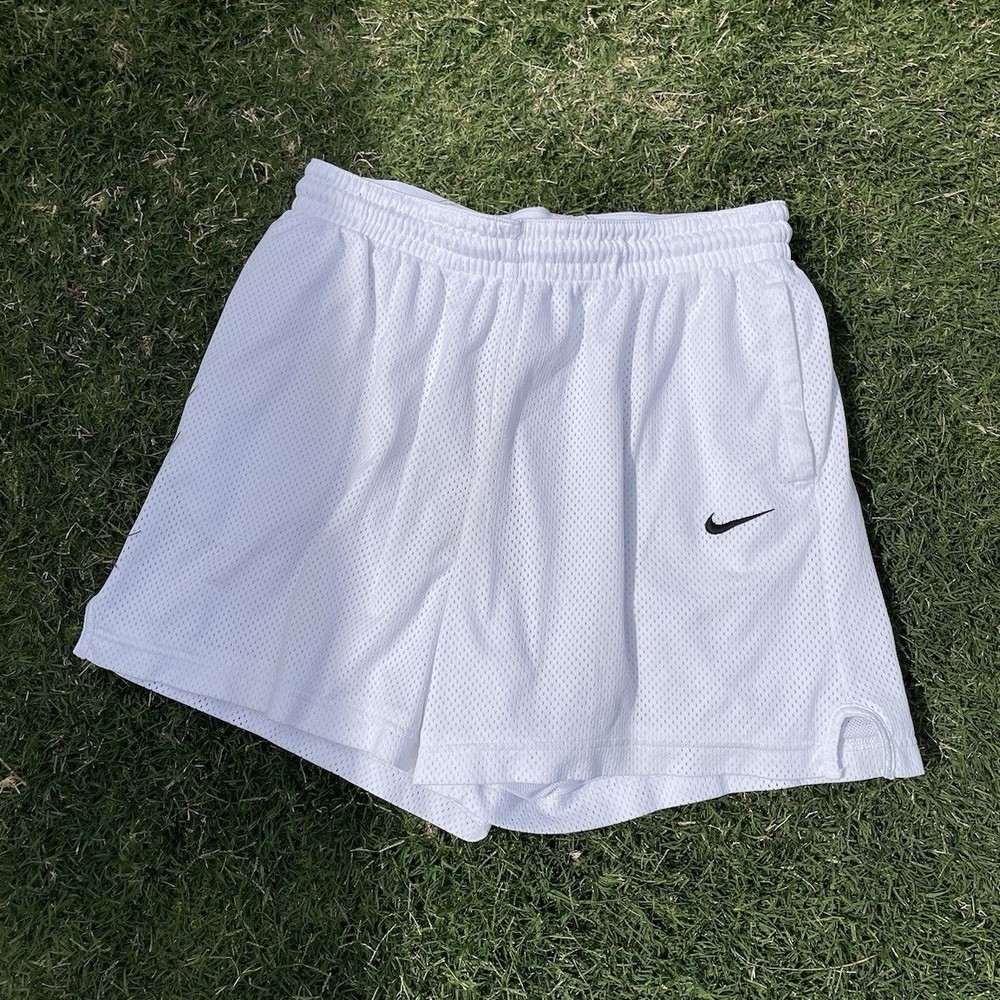 Classic Nike basketball shorts 7