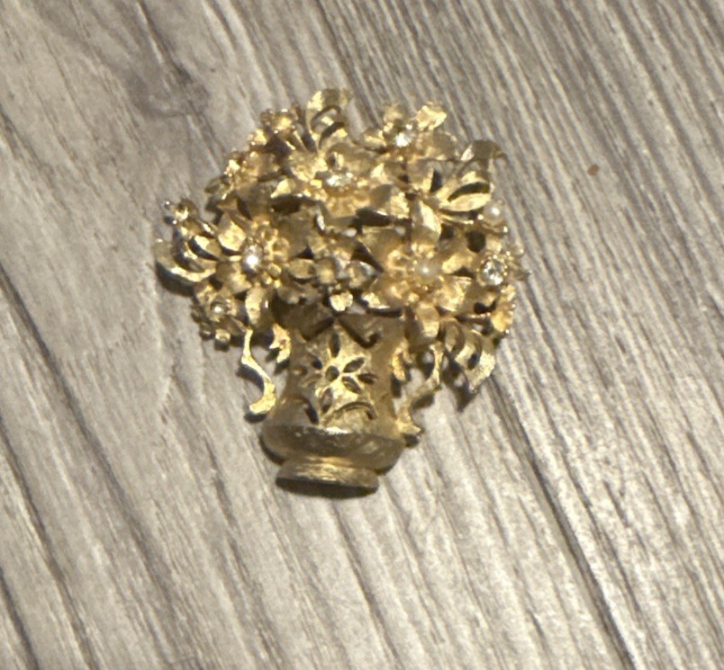 Vintage Hobe Gold Tone Flower Basket Brooch Pin Rhinestone Pearl Textured 3D