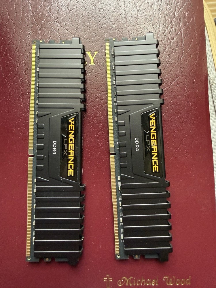 Corsair Vengeance LPX 32GB DDR4 RAM 3600MHz