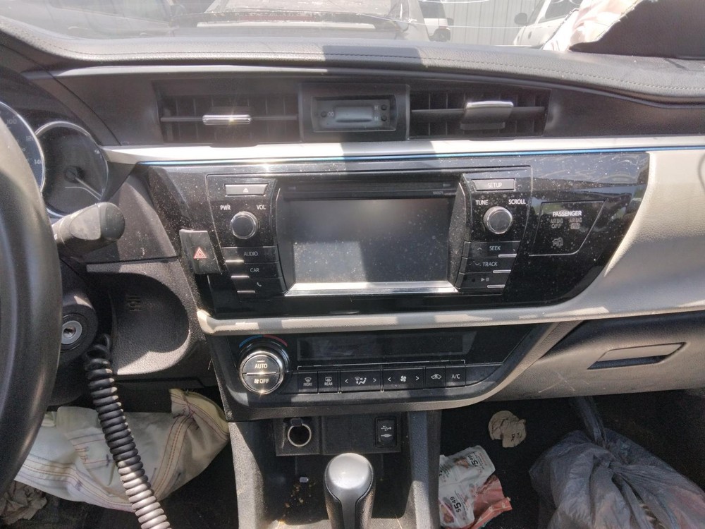 Used A/C Selector Switch fits: 2014 Toyota Corolla automatic temperature control