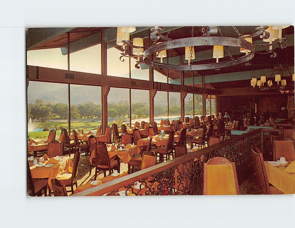 Postcard Welkome Inn Restaurant at Lawrence Welks Country Club Village CA USA