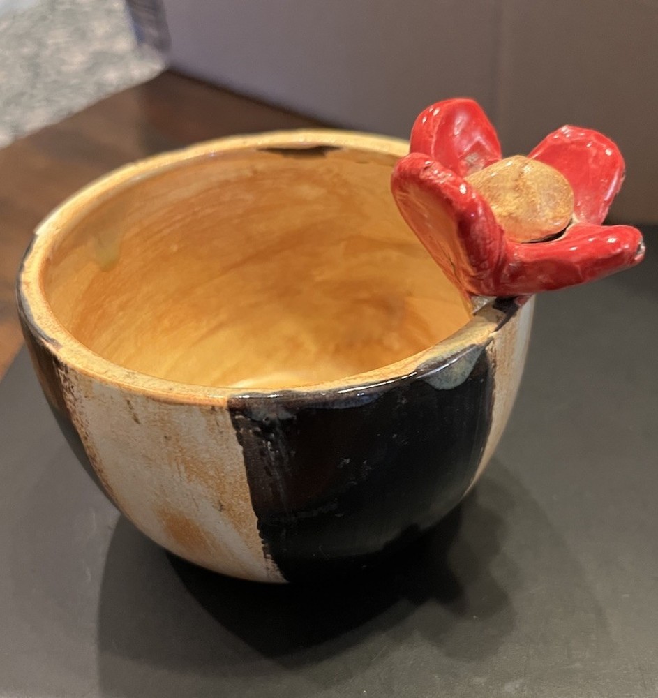 Gorgeous! Erich Emmenegger Mississippi  Hand Built Pottery Sugar Bowl