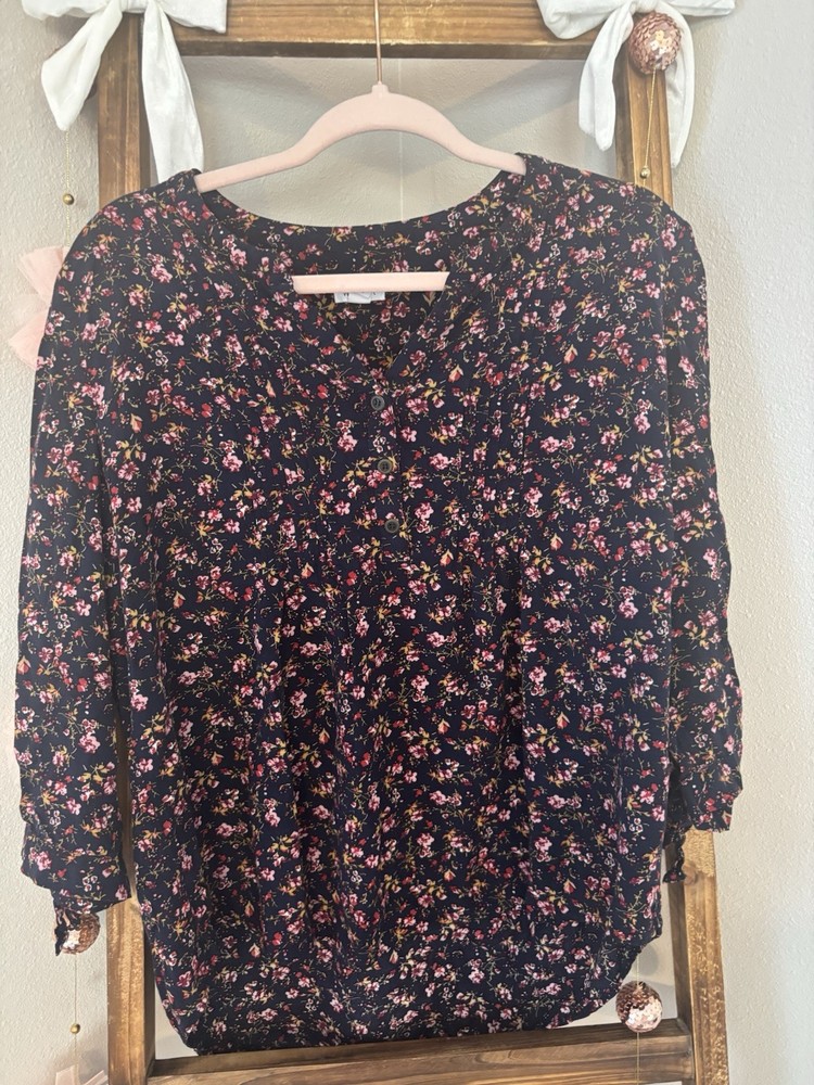 Westport Womens Top Size Large Navy Blue Pink Floral Pintuck Tie Sleeve Blouse
