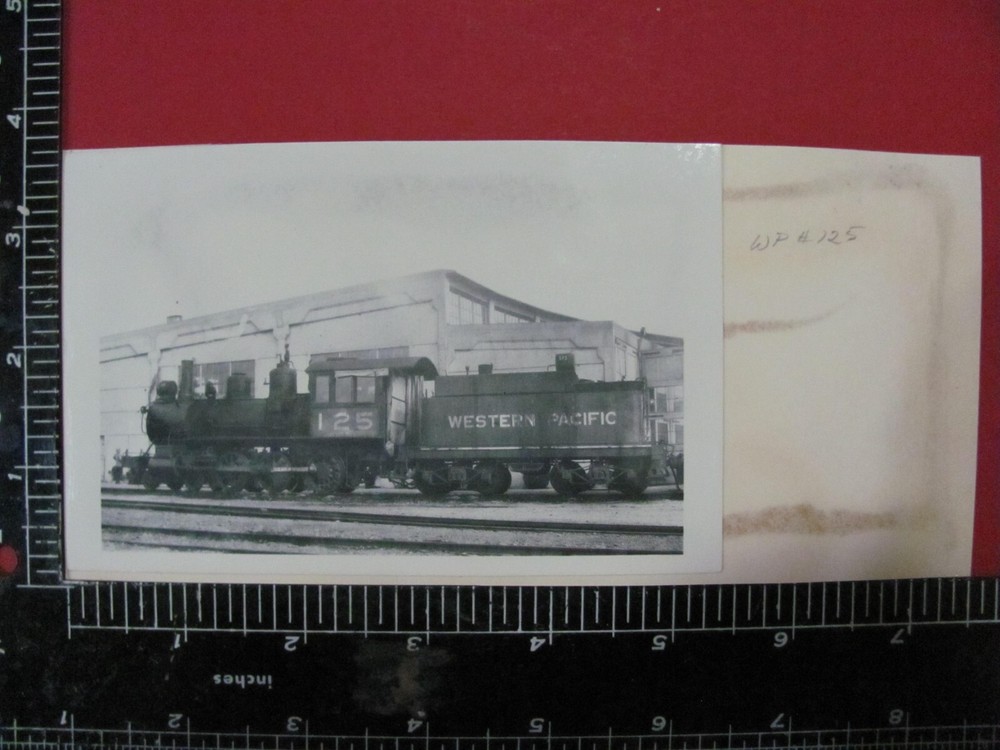 WESTERN PACIFIC RAILROAD LOCOMOTIVE #125 WP#172 w/ PASSENGER TRAIN B&W PHOTO LOT
