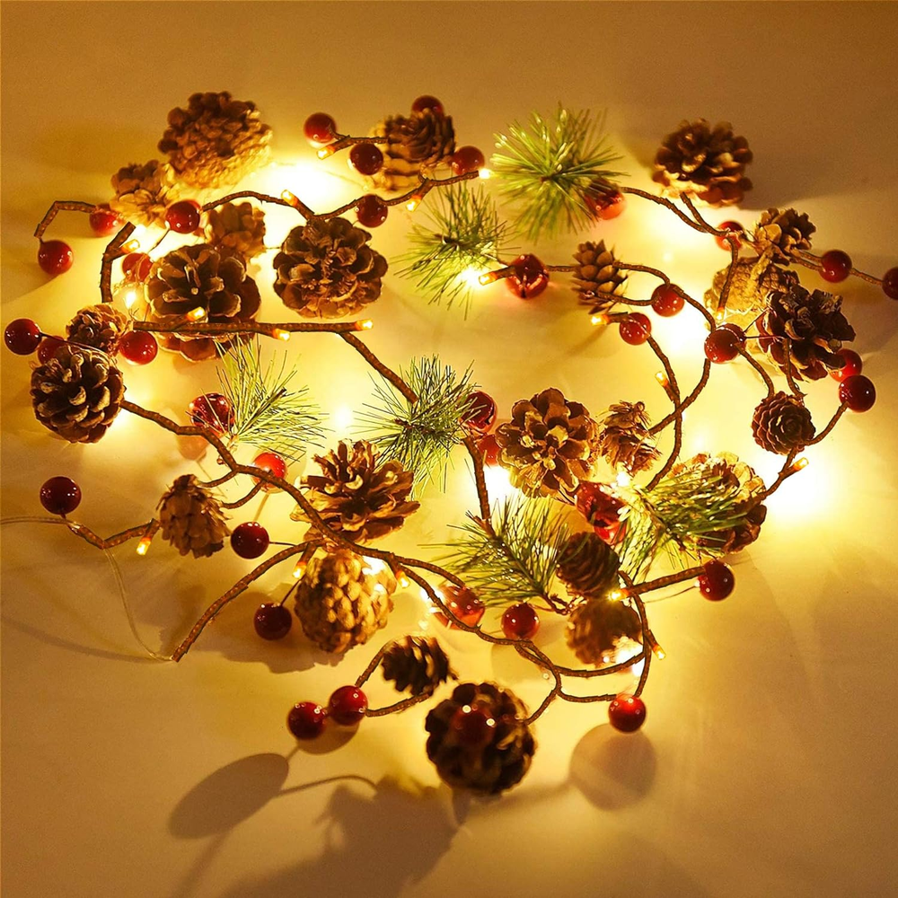 Christmas Pinecones String Lights, 6.56Ft 20 LED Pine Needles Red Berries Fall L