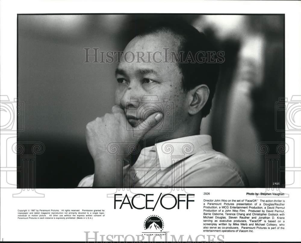 1997 Press Photo Director John Woo on the set of action thriller film 