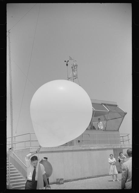 Washington D.C. 1941 Weather Bureau Weather Balloon Municipal Airport