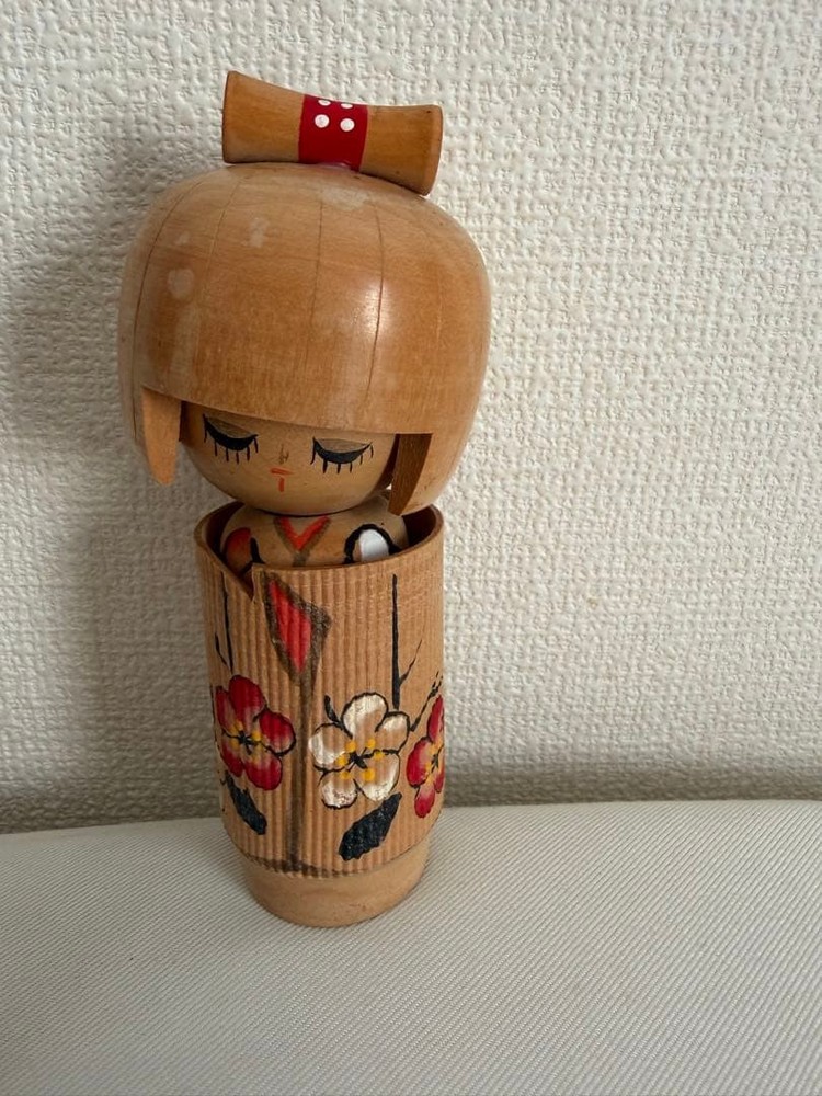 Genji Yamada Kokeshi Doll Machiharu Wooden Showa Retro 16cm Collectible
