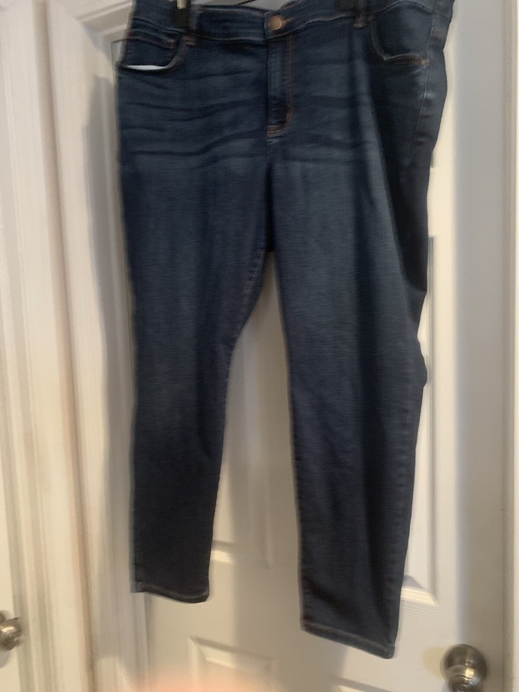Lane Bryant Women's 22 Jeans Mid-Rise Skinny Signature Fit Flexmagic Waistband