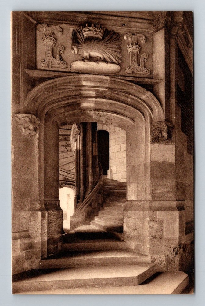 France- Blois The Castle Grand Staircase Old Post PC Card View Vintage Postcard