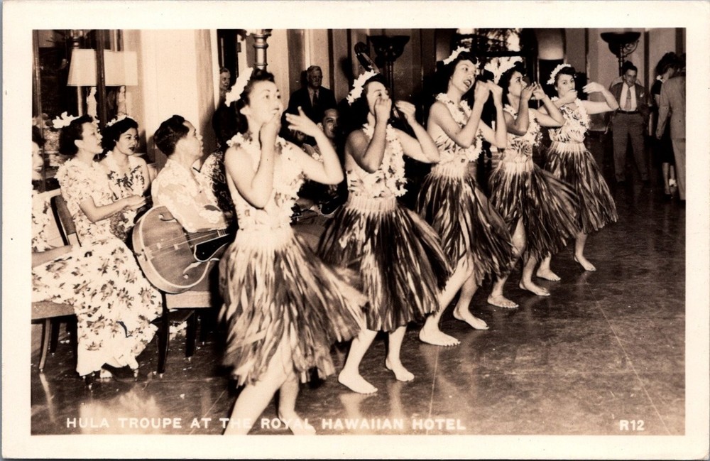 Royal Hawaiian Hotel Hula Troupe Dance Vintage Photo Postcard Hawaii