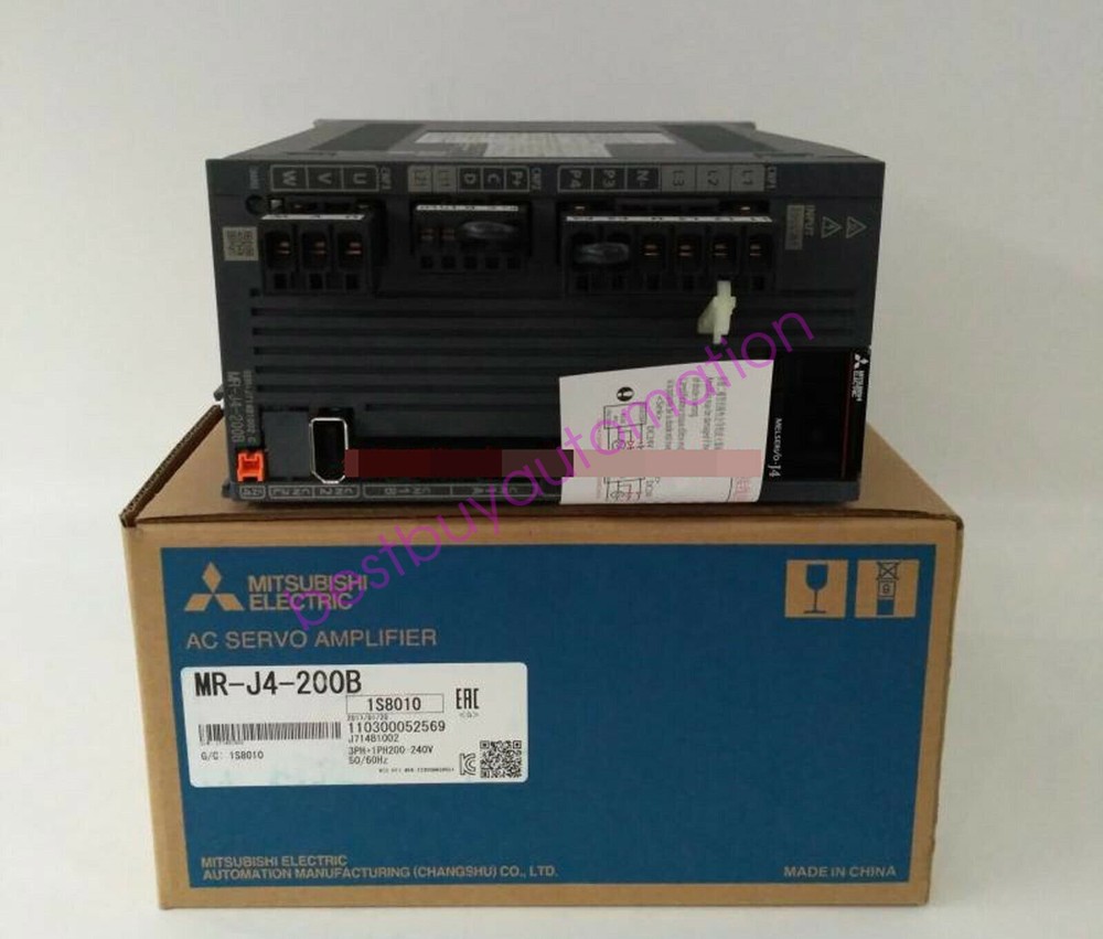 MITSUBISHI MR-J4-200B Servo Driver MRJ4200B New In Box Expedited Shipping