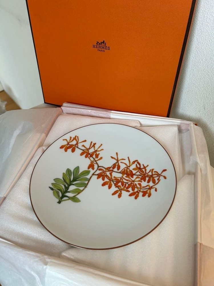 Hermes Paris Dessert Plate Jardin des Orchidees No. 8 Porcelain Tableware