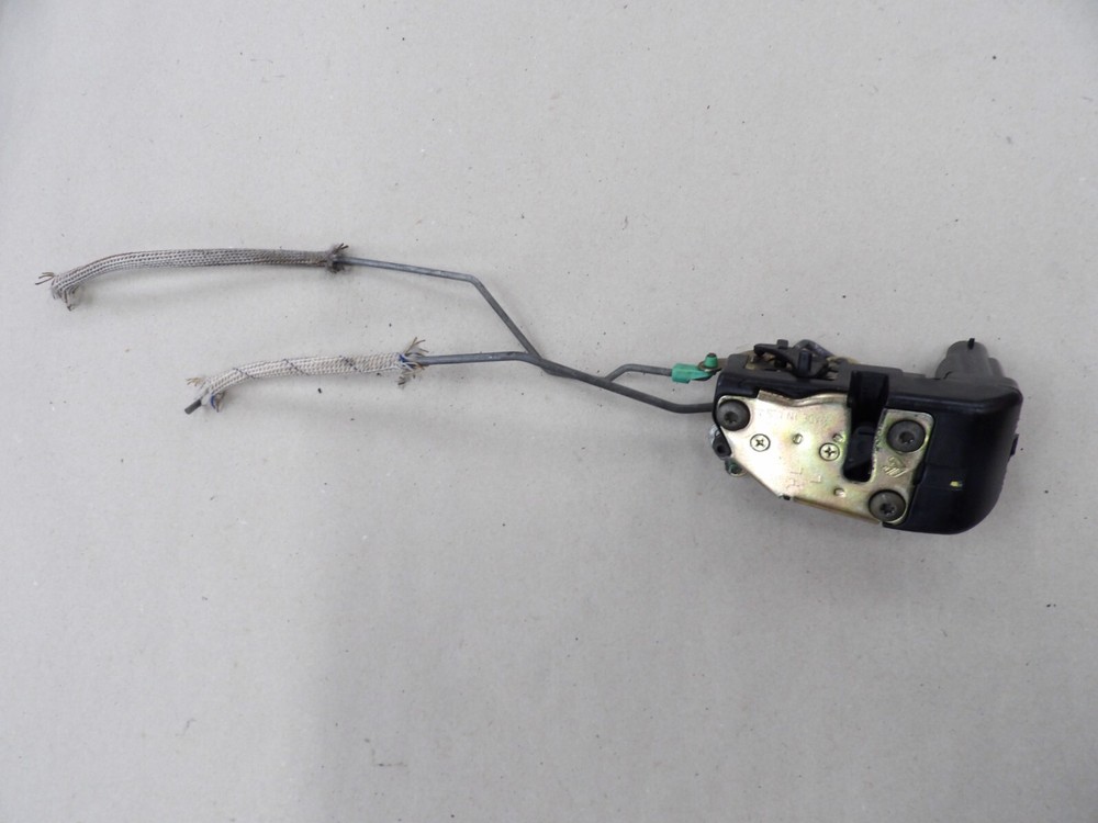 REAR RH PASSENGERS Side Power Door Latch Assembly Jeep Cherokee 1997-2001 4DR